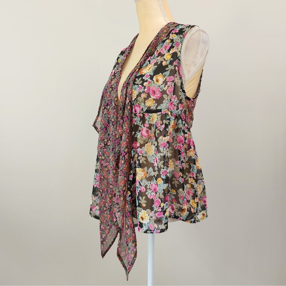BAND OF GYPSIES Size Large Boho Mixed Floral Sheer Open Cardigan Vest Topper